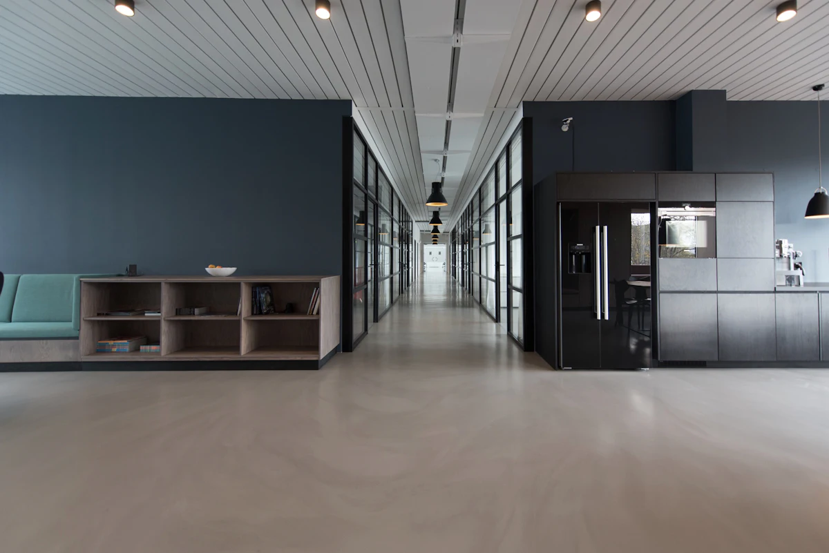 Professional publishing and marketing workspace for agency partnership planning